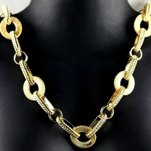 Kenneth Jay Lane Necklace KJL Heavy Textured Chain Gold Plate 33" Perfect Cond - Picture 7 of 8